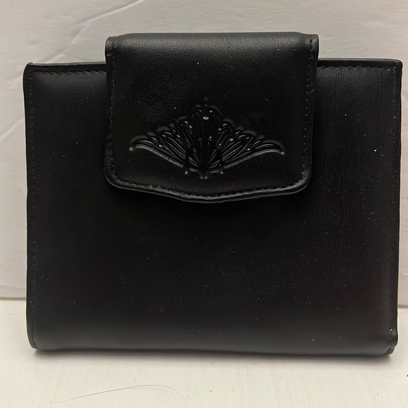 Buxton Handbags - Buxton Leather Wallet Velvet Touch Cowhide Card Holder